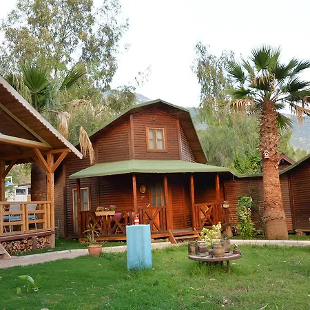 מלון Oba Beach אולודניץ