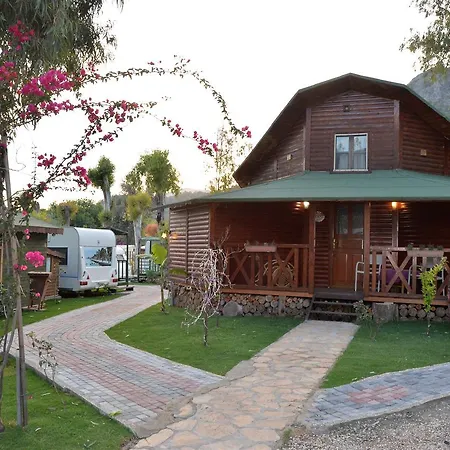 מלון Oba Beach אולודניץ