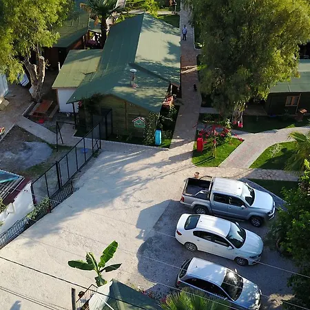 Oba Beach מלון *