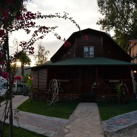 Oba Beach אולודניץ