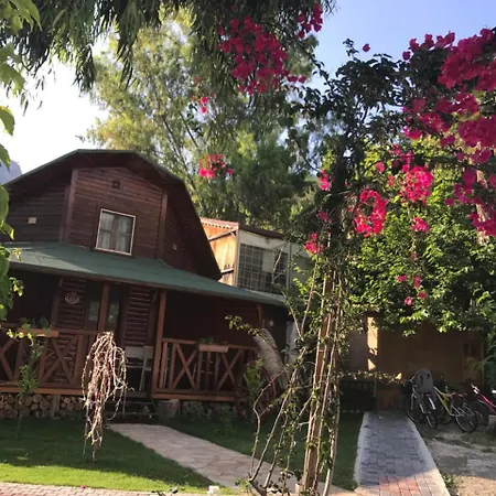 Oba Beach אולודניץ