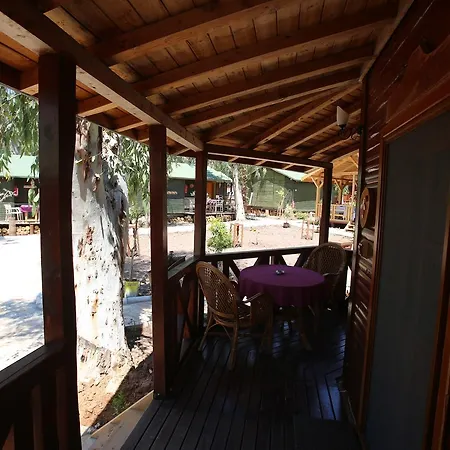 Oba Beach Otel *